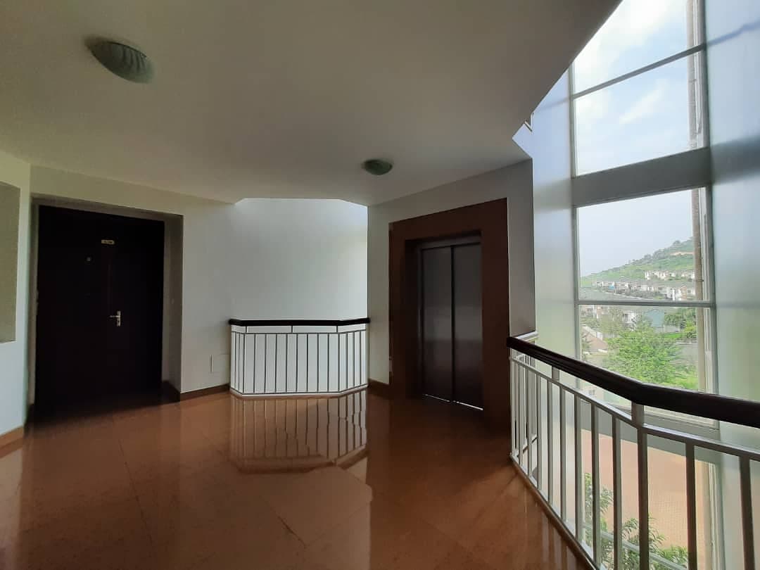 229513298_1197836704018716_243941138596285368_n