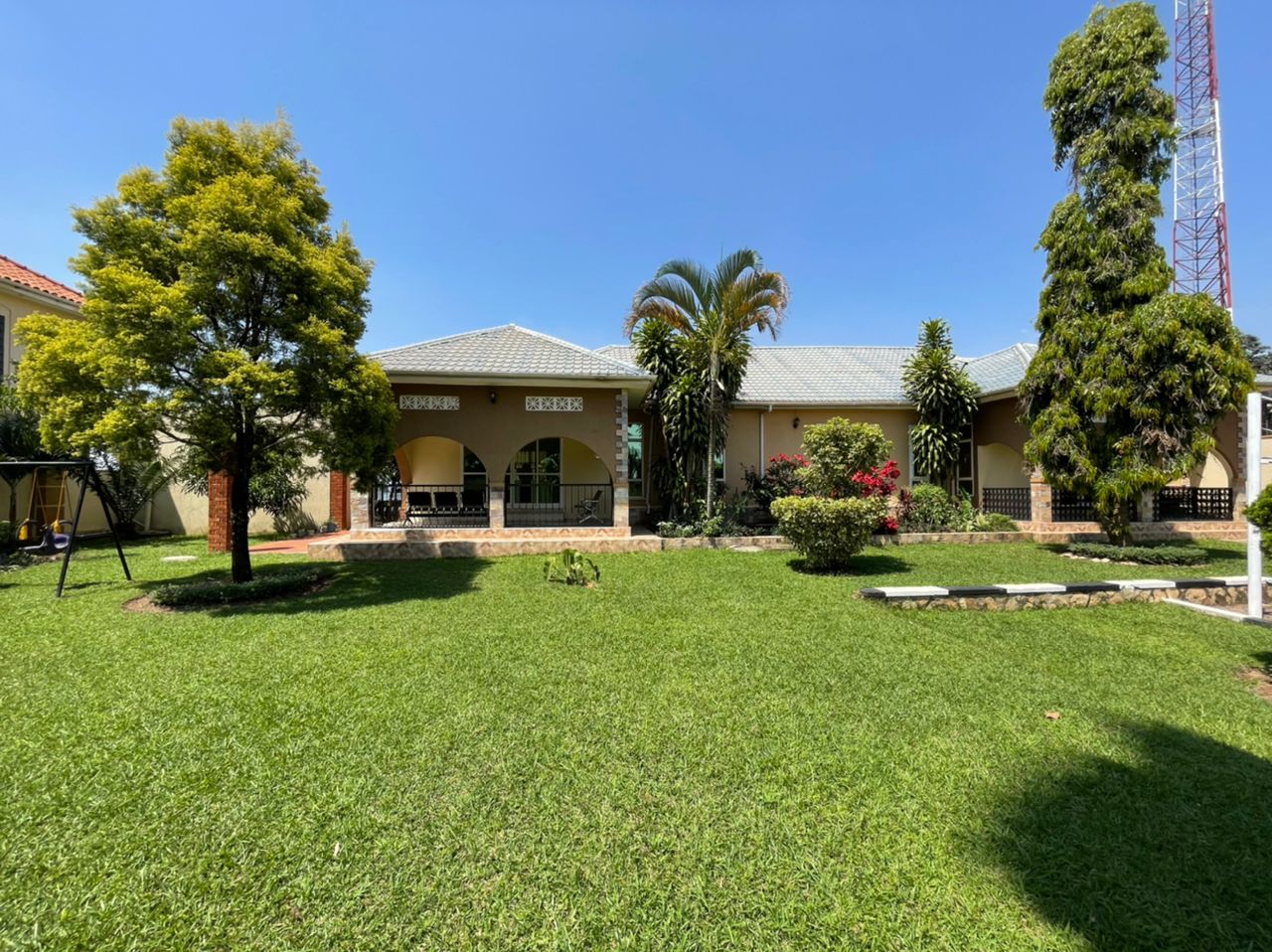 WhatsApp Image 2021-11-15 at 16.02.00 (1)