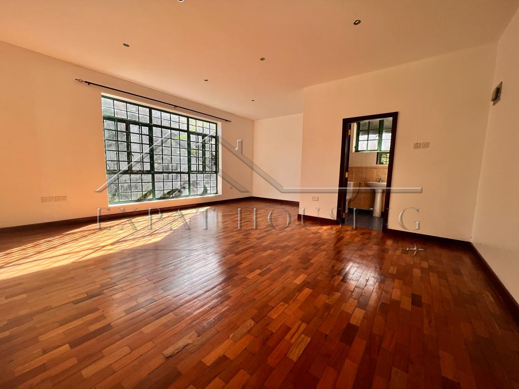 WhatsApp Image 2023-05-13 at 6.48.42 PM (10)