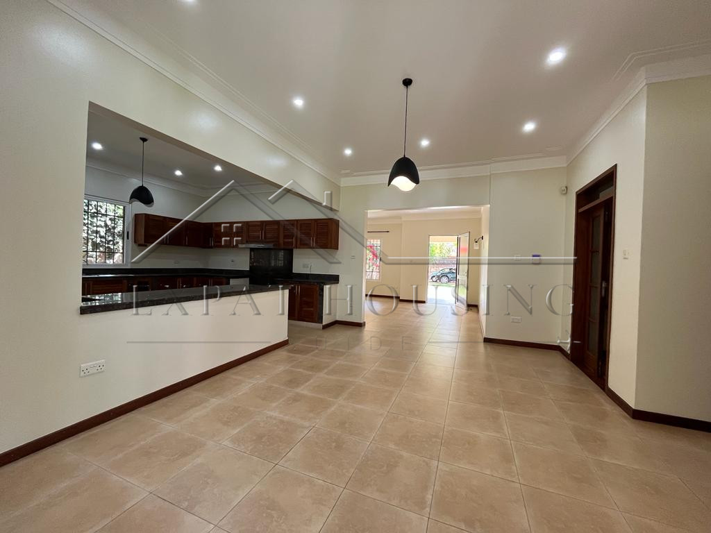 ef889b01-2ba8-4c00-a9f3-05e783d6ac20