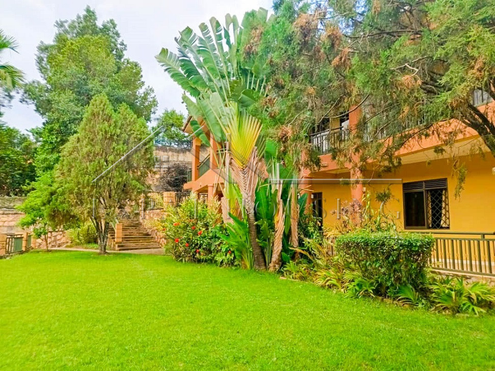 5Bedroom House In Naguru