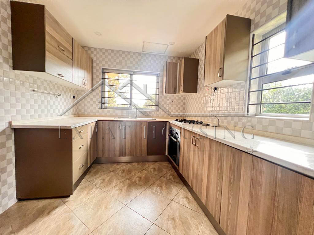 2ecc9e71-137b-408d-be76-981ee4b3c3cf