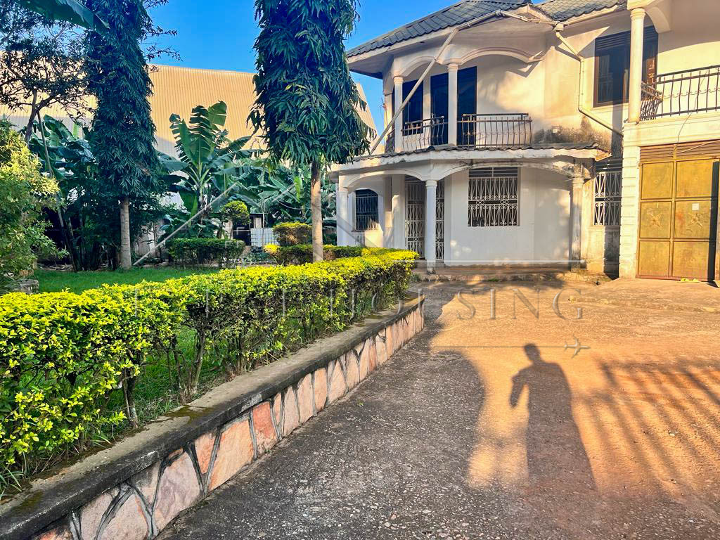 fb82cfc1-68d1-4e3d-a56c-fd218eff2e7e