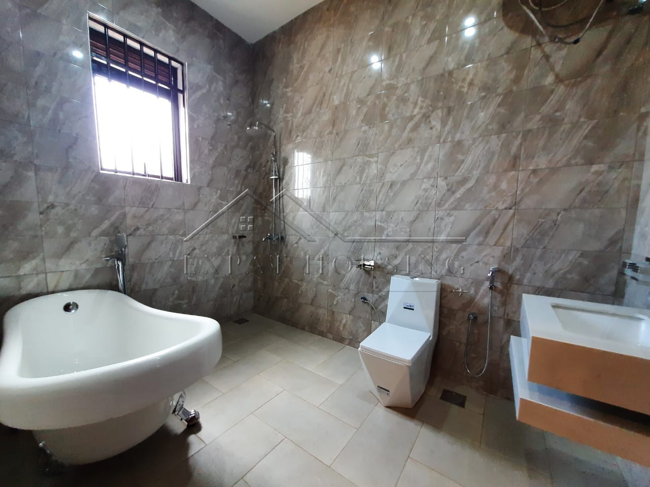 395119919_209263138855327_4885996660198680825_n