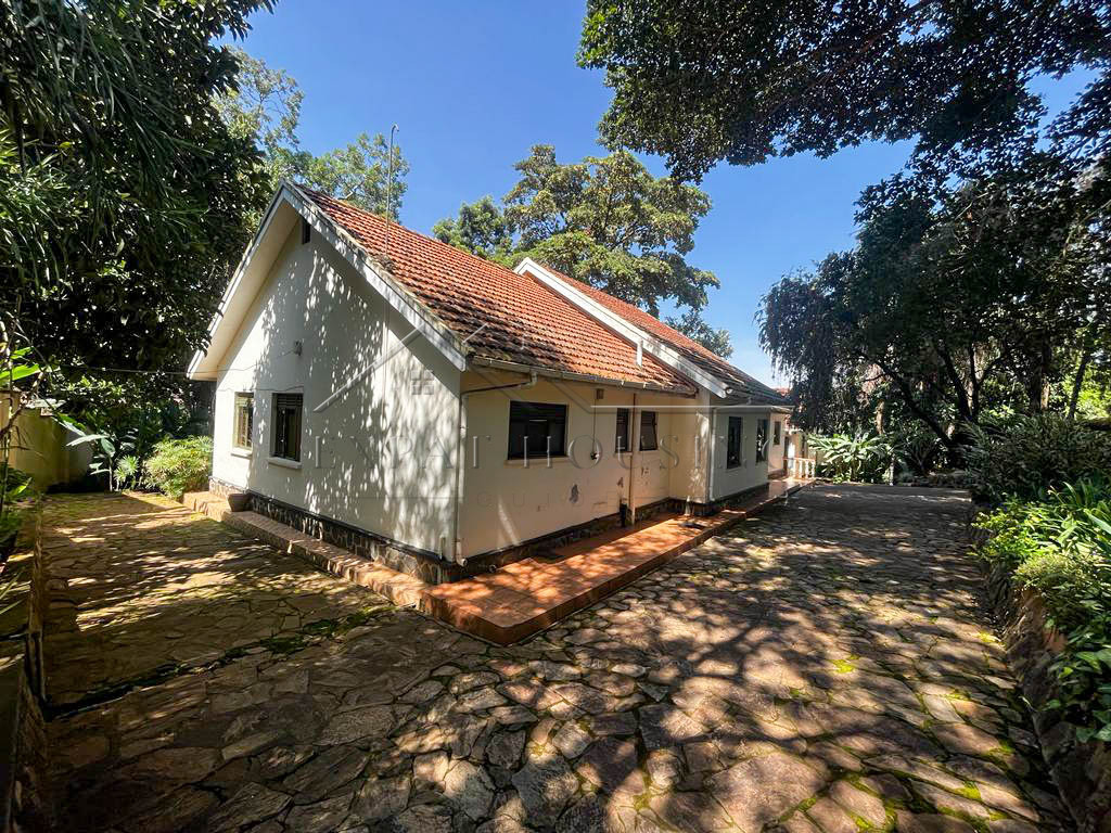 71d1c5f7-4f90-411d-9aa7-27e6da3c3e65