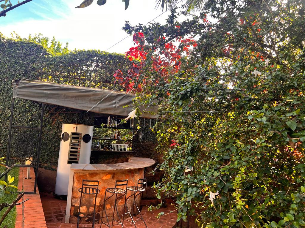 216a8dcc-905f-4614-b07f-a05f94fccc27