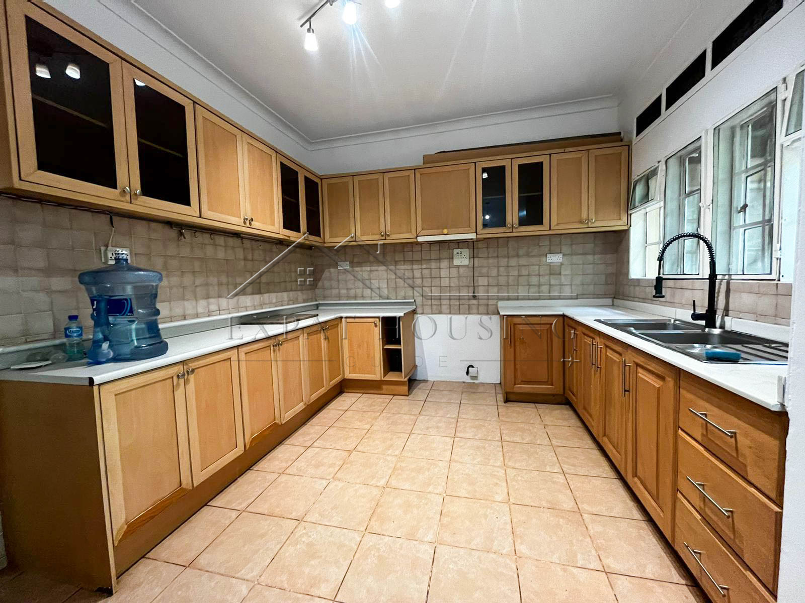 7ea0419e-8bd5-44c1-82d9-f8c5d1230d45