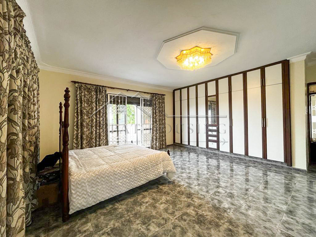 8aff00a0-0dc1-4904-abbb-65e3a95325ee