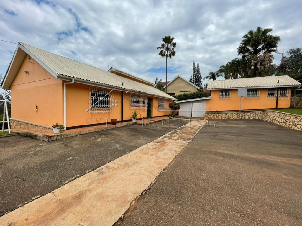 7e4b4da7-f9e2-482b-bb88-fb58b428ecf2