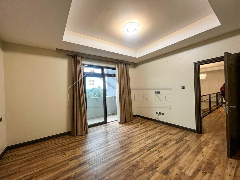 9ba051a0-6c9e-4502-a97a-569024816663