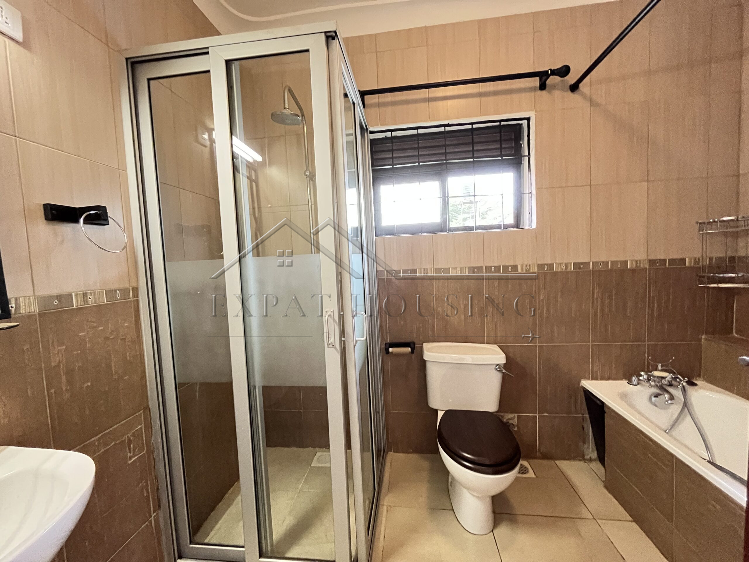 NEW LISTING NAGURU (46)