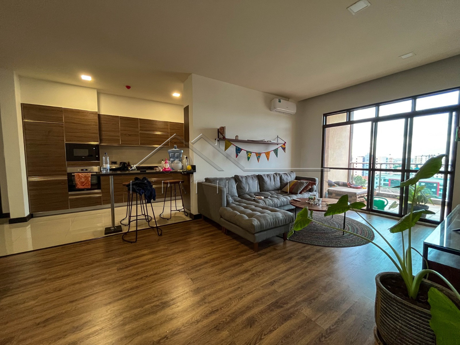 c352609f-9ec3-4042-bb05-b7df9e14ead0