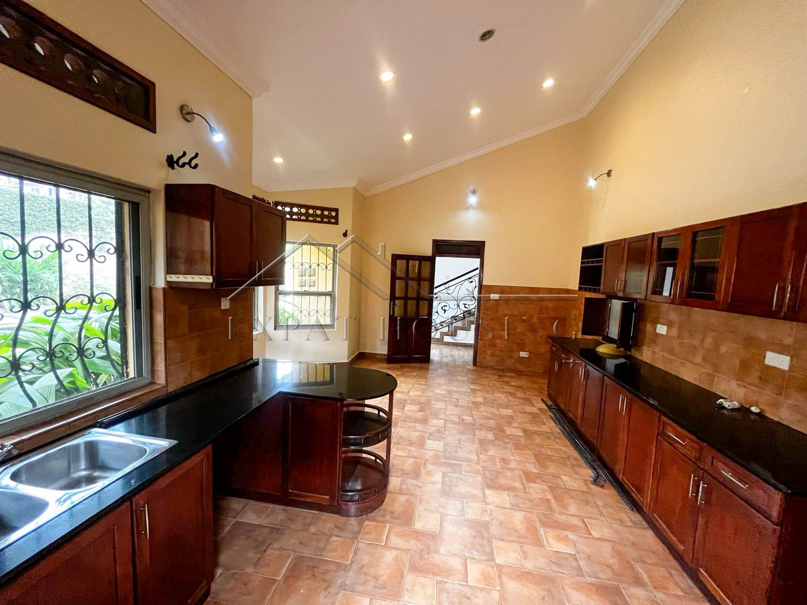 1e996448-0f0a-4817-9db9-cc486ffa4dd8