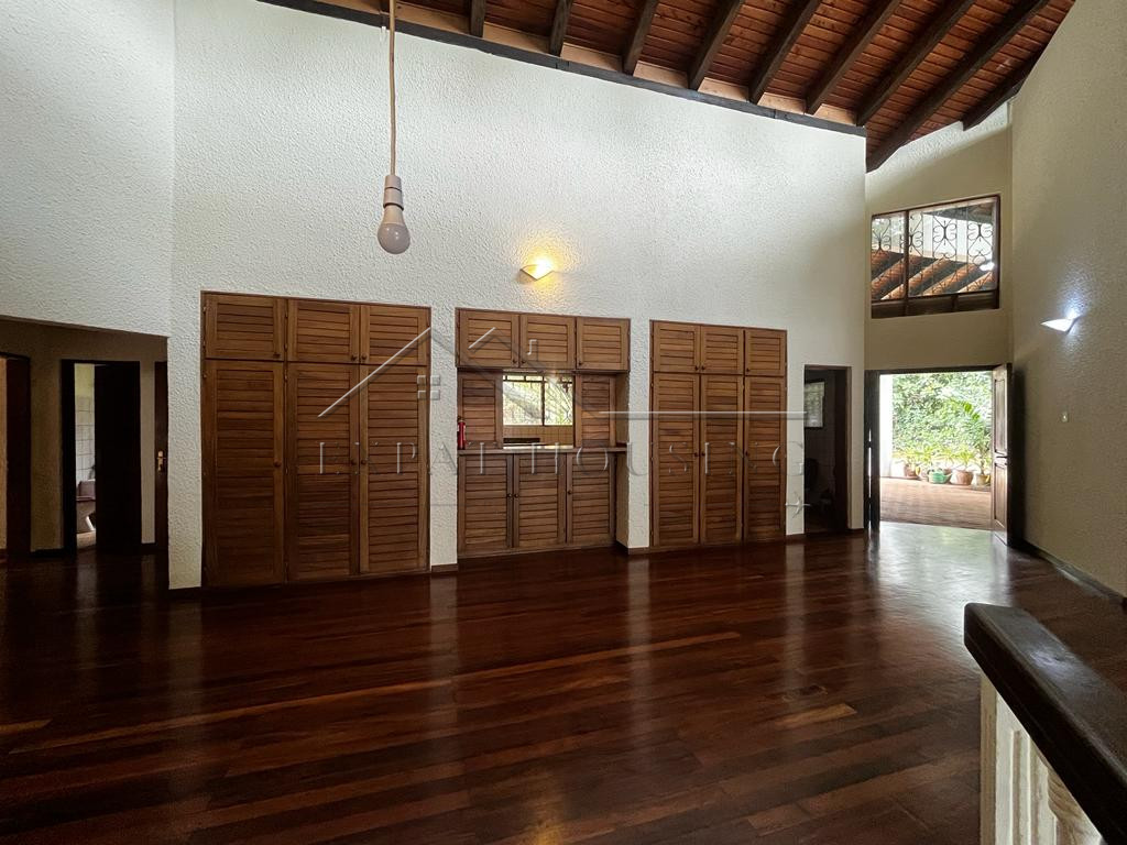 3c21b2af-9ed2-4101-af32-6d2f265d802c