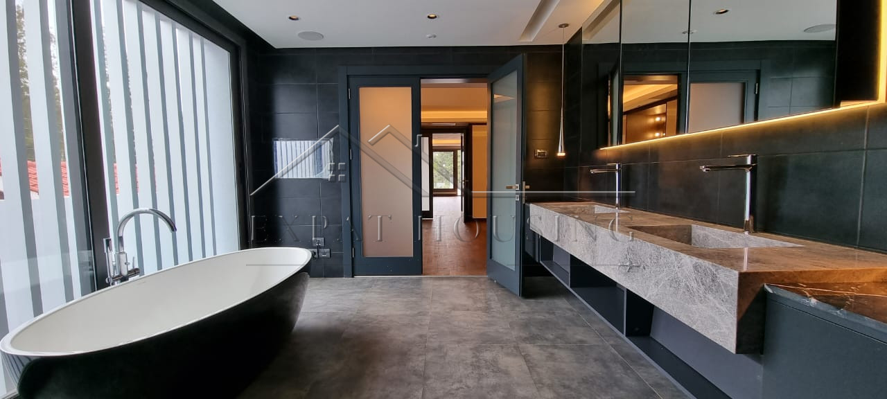 3debe12f-e62e-4d47-86a4-077f8813f715