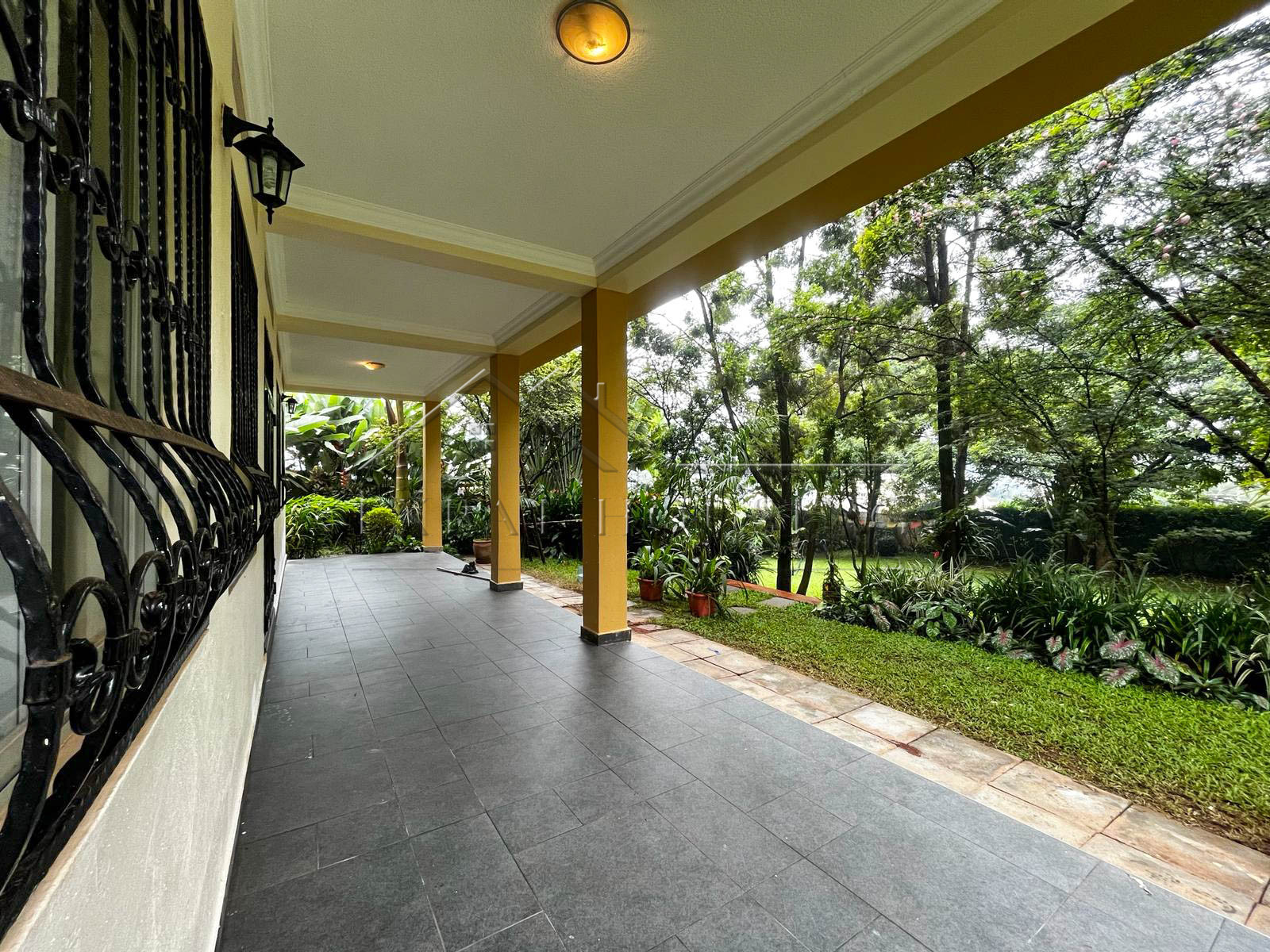 48e8cff0-2613-4a96-93b2-98780f41aaf3