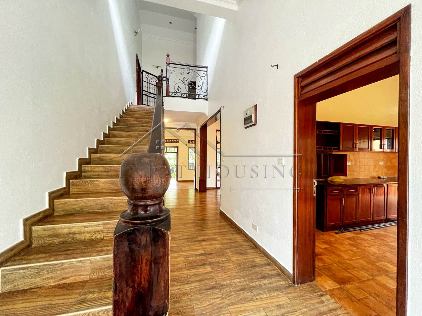 b0156edc-0e51-4212-9904-6c77288b8837 (1)