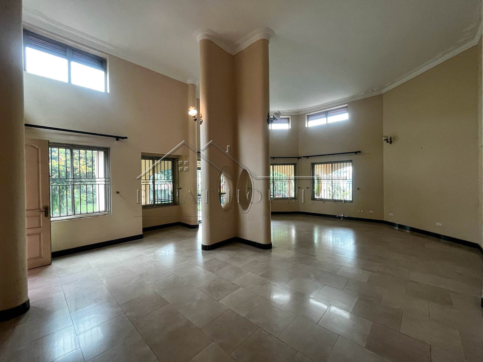 d53c5cf5-12bd-495b-a94d-bb9e47e155a7 (1)