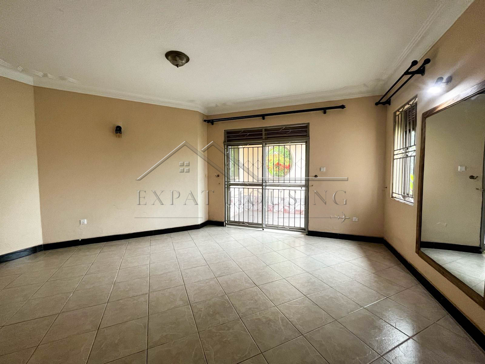 dc30571d-04d9-41aa-b94b-ccfcb18c6e7a