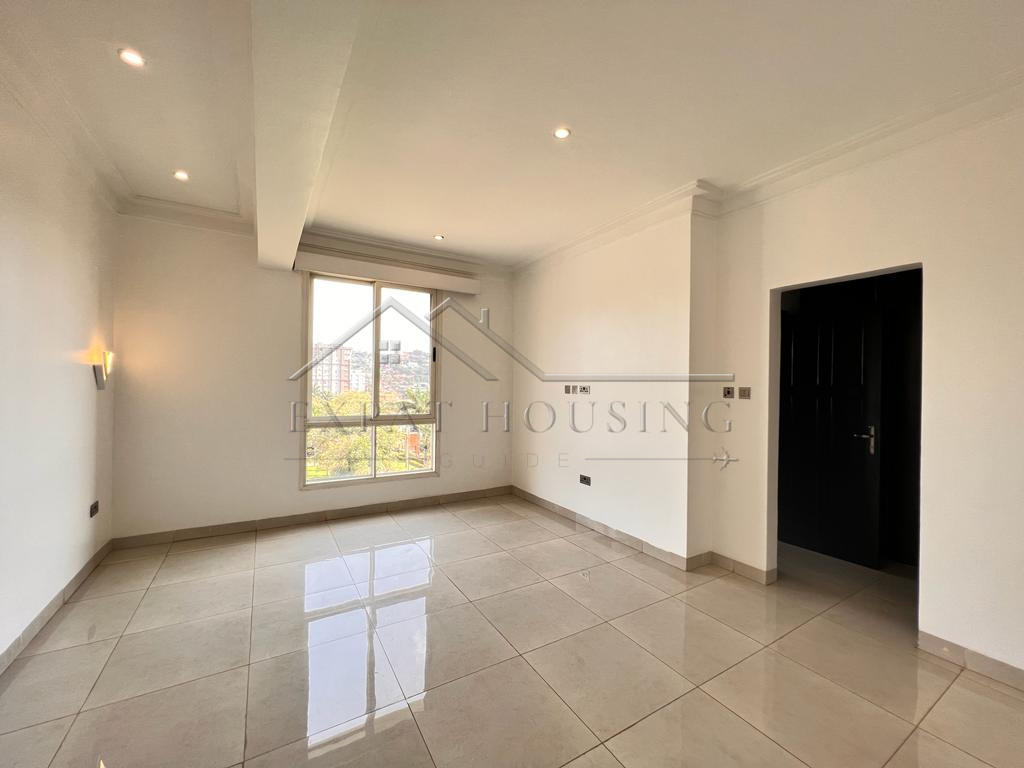 72c47819-08d2-4561-80f4-9f102d8a3d4e