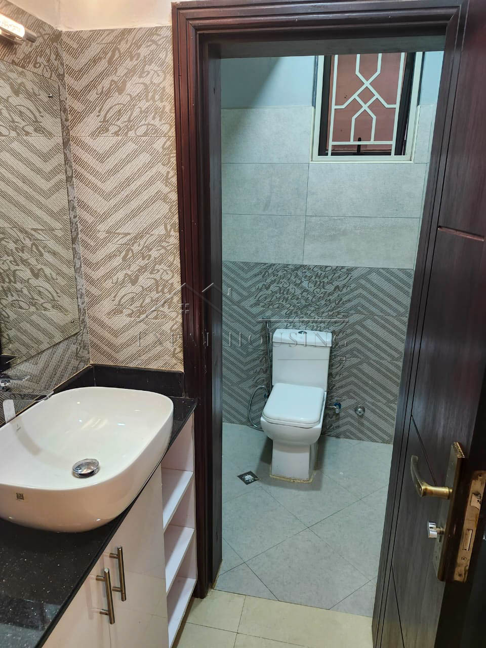 826fdf1a-61b3-45c0-8142-b671bb5bcfa6