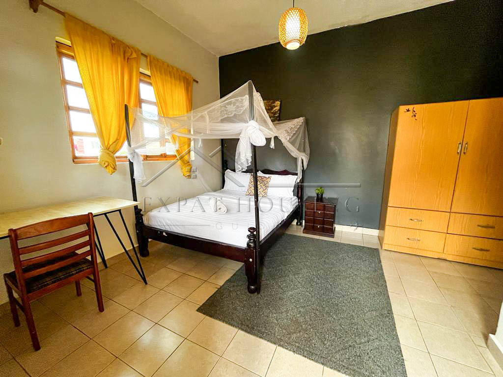 82b971d8-886e-4445-98d8-1f9f552f161c