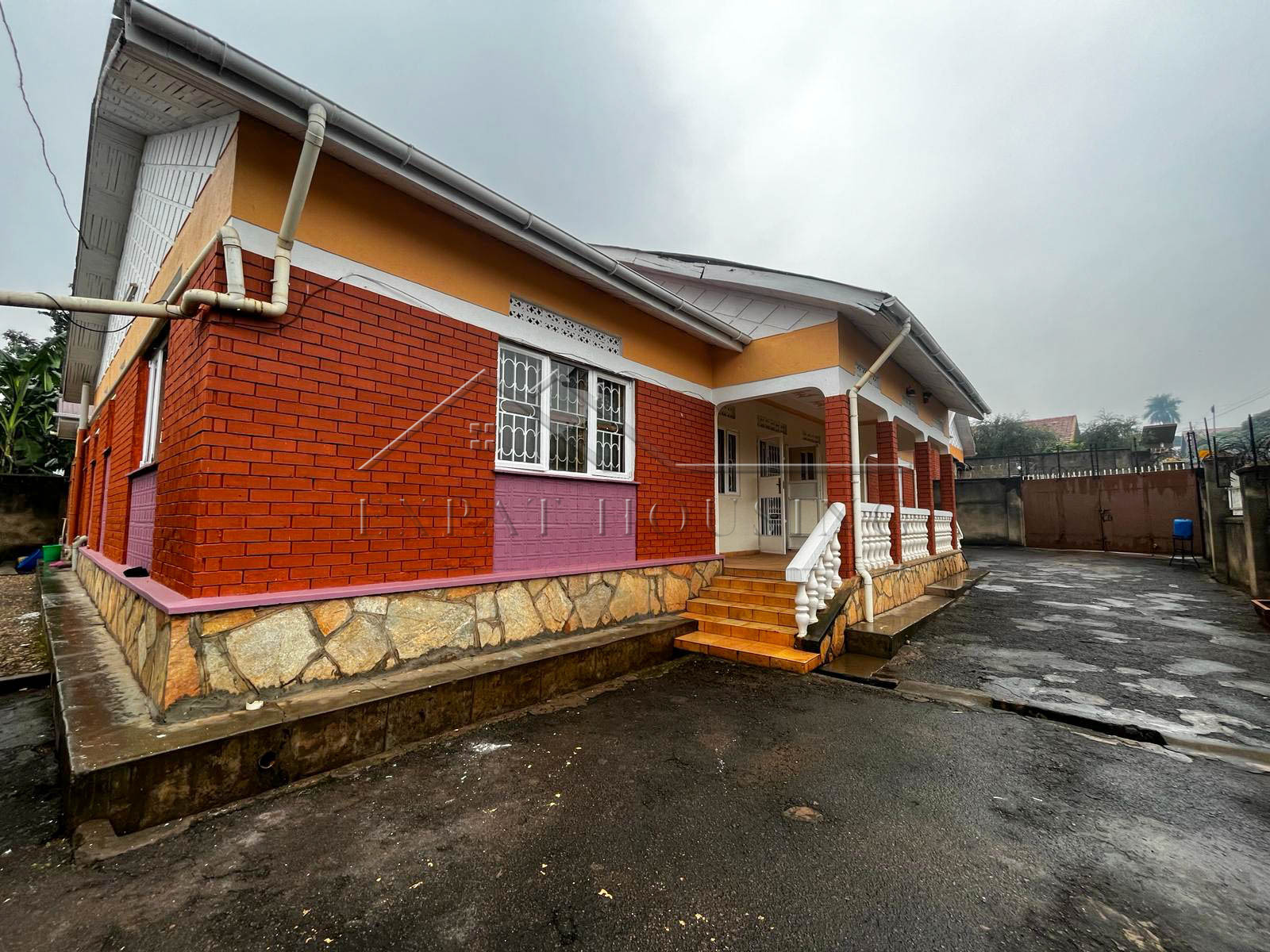 b7adf6e9-490d-4176-a76c-9b28cb854273