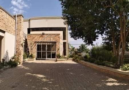 7429f848-87c2-4c3e-8db9-0954282335b1