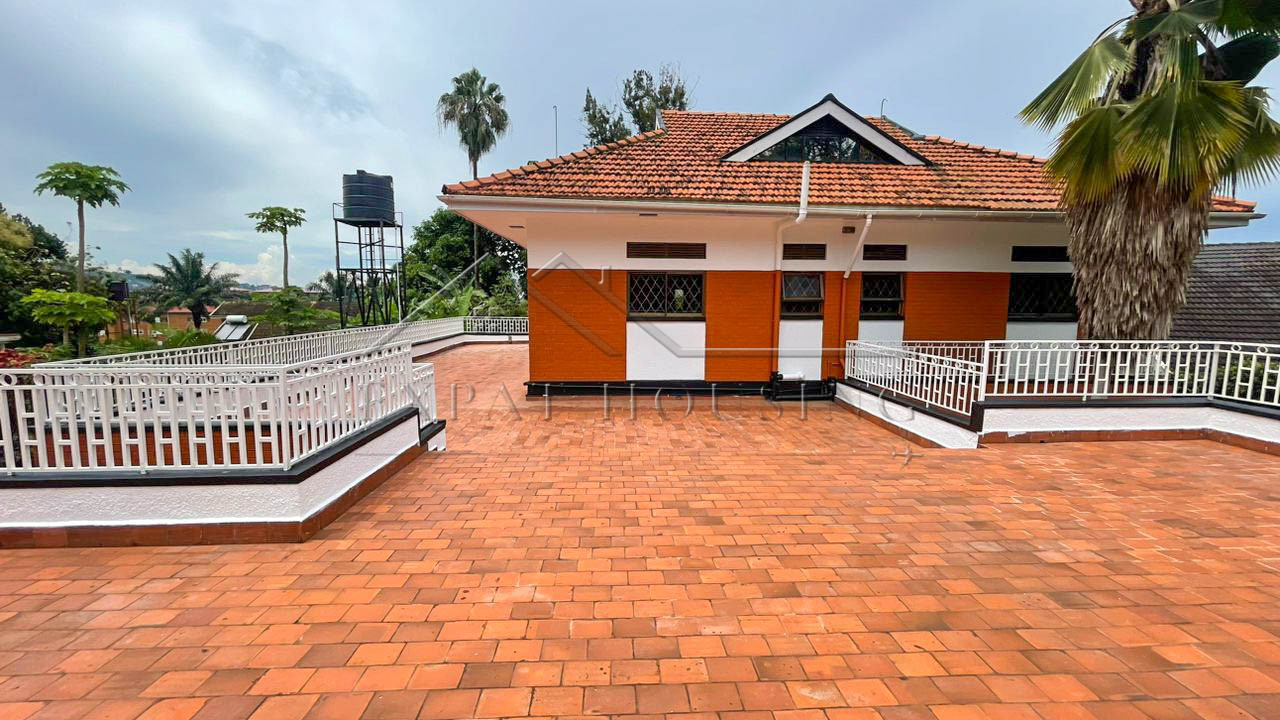 690b541b-d593-4c15-85f7-4298043c2044 (1)