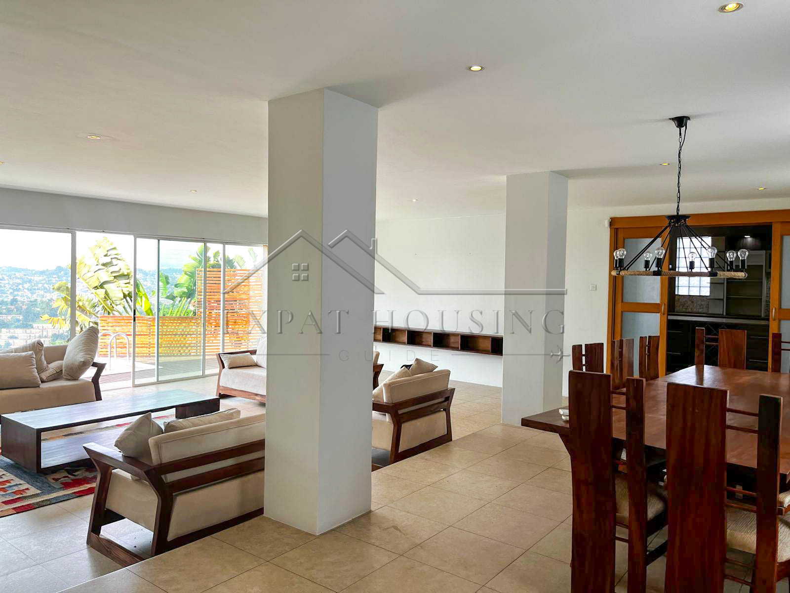 b2d36437-940b-444f-95d6-a53119d075c5