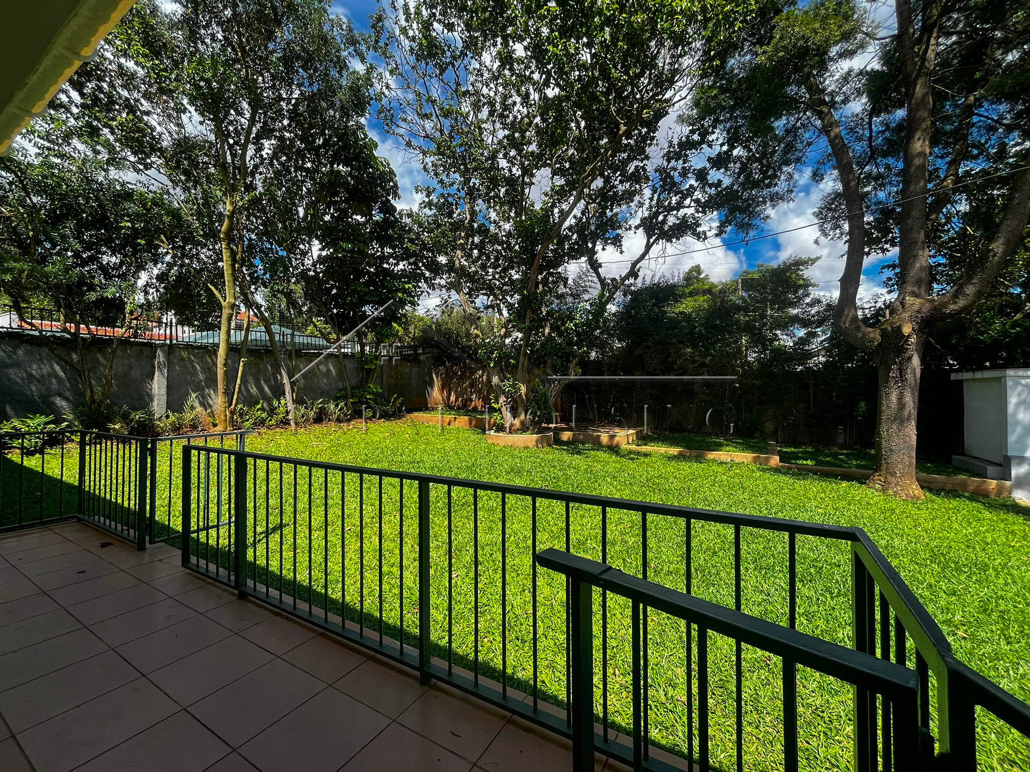 96ae52e2-f199-4eaf-a716-cc8053cbcfd1