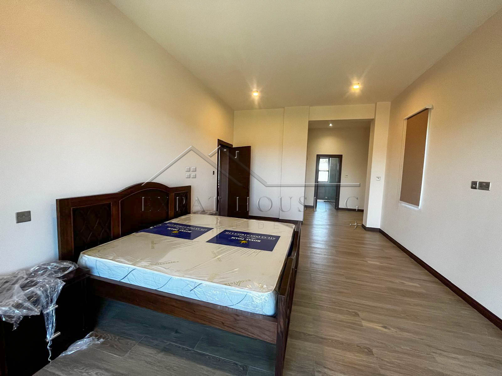 34fc7a95-7bbe-45bc-a63c-6c70d36764ec