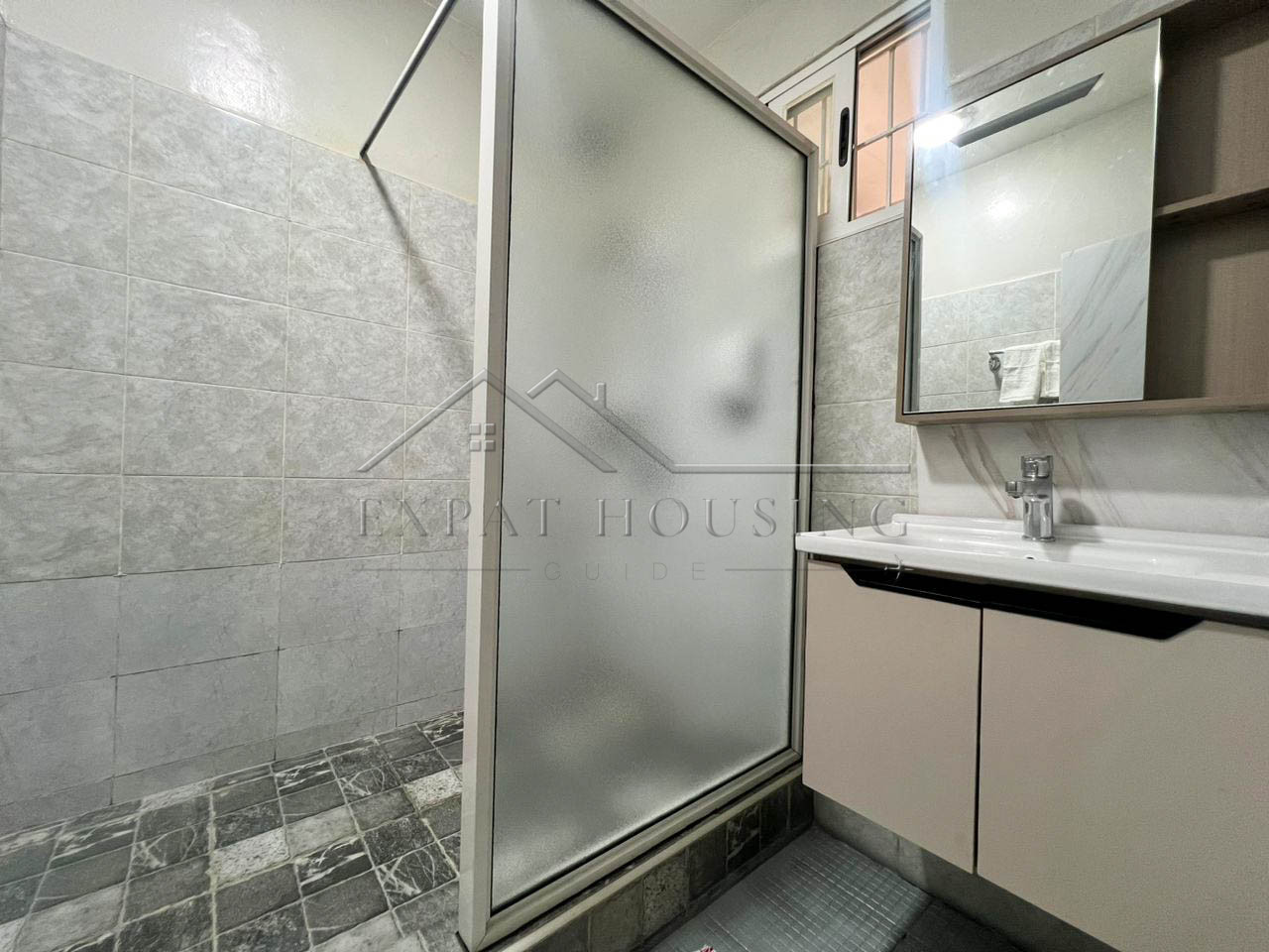 e77b42ae-9dc9-432e-9f90-6eec078e4689