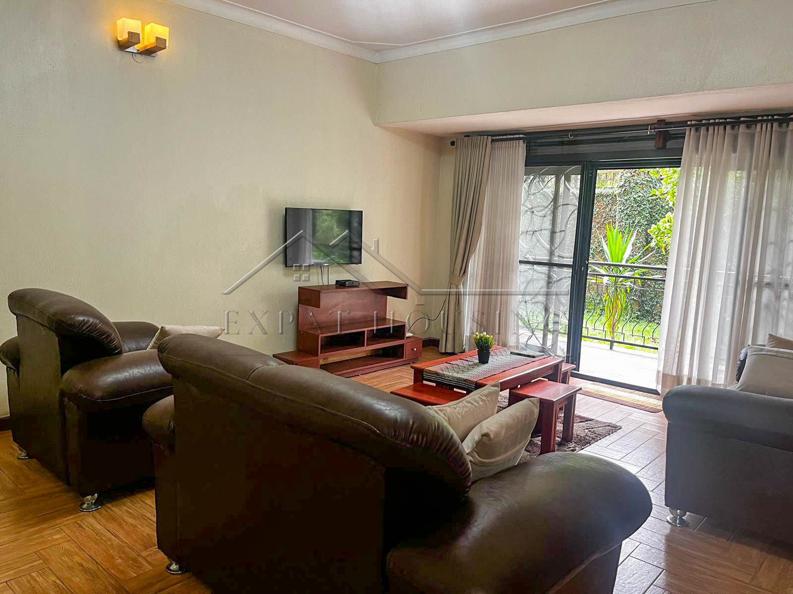 6504cf6b-7026-4ac3-b2f6-9d0fcb68ad66