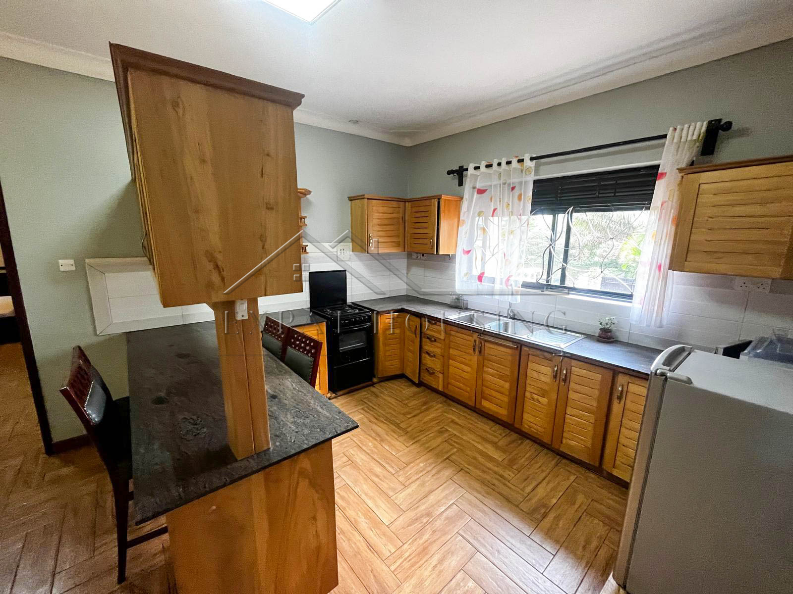 b7af3bdb-b741-4d2d-91c3-b0a0981453c9