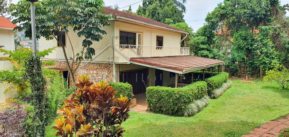 39863536-e812-4c3c-be25-d141efa85188