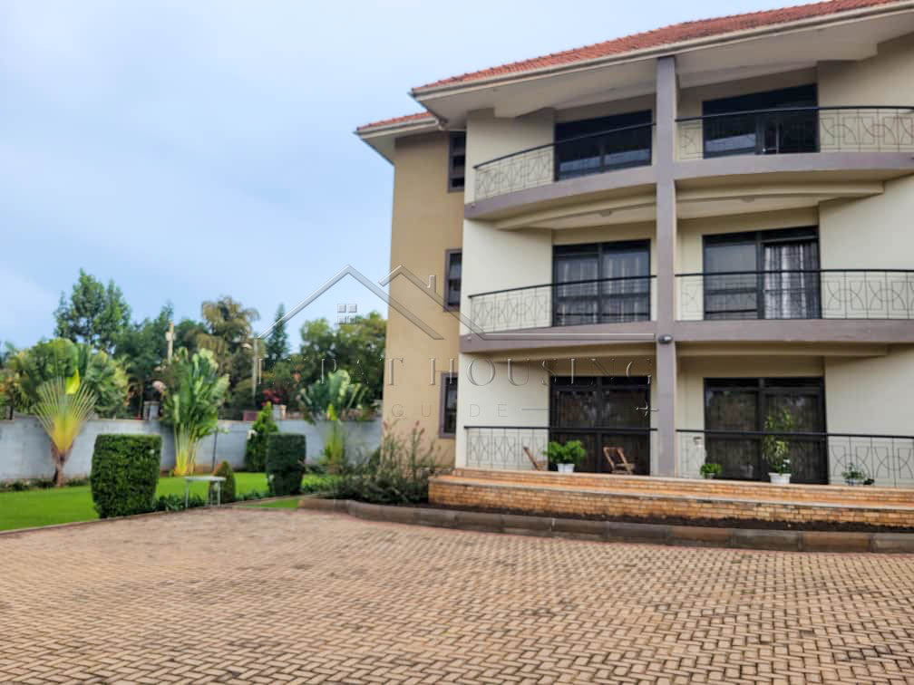 b68638f5-fb9b-4fca-8897-d2acd2043edf