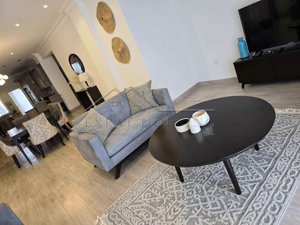 f50b6700-20d0-40f7-a05f-8710c94d139c