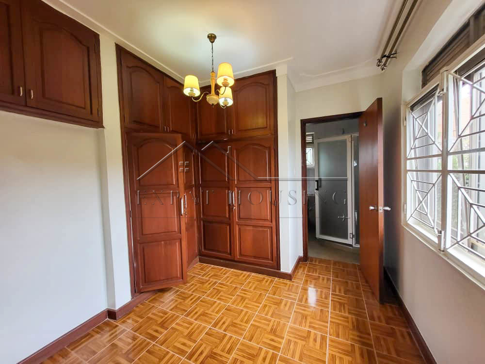 0e637925-fd27-48e6-af8d-4d3702bcedbf