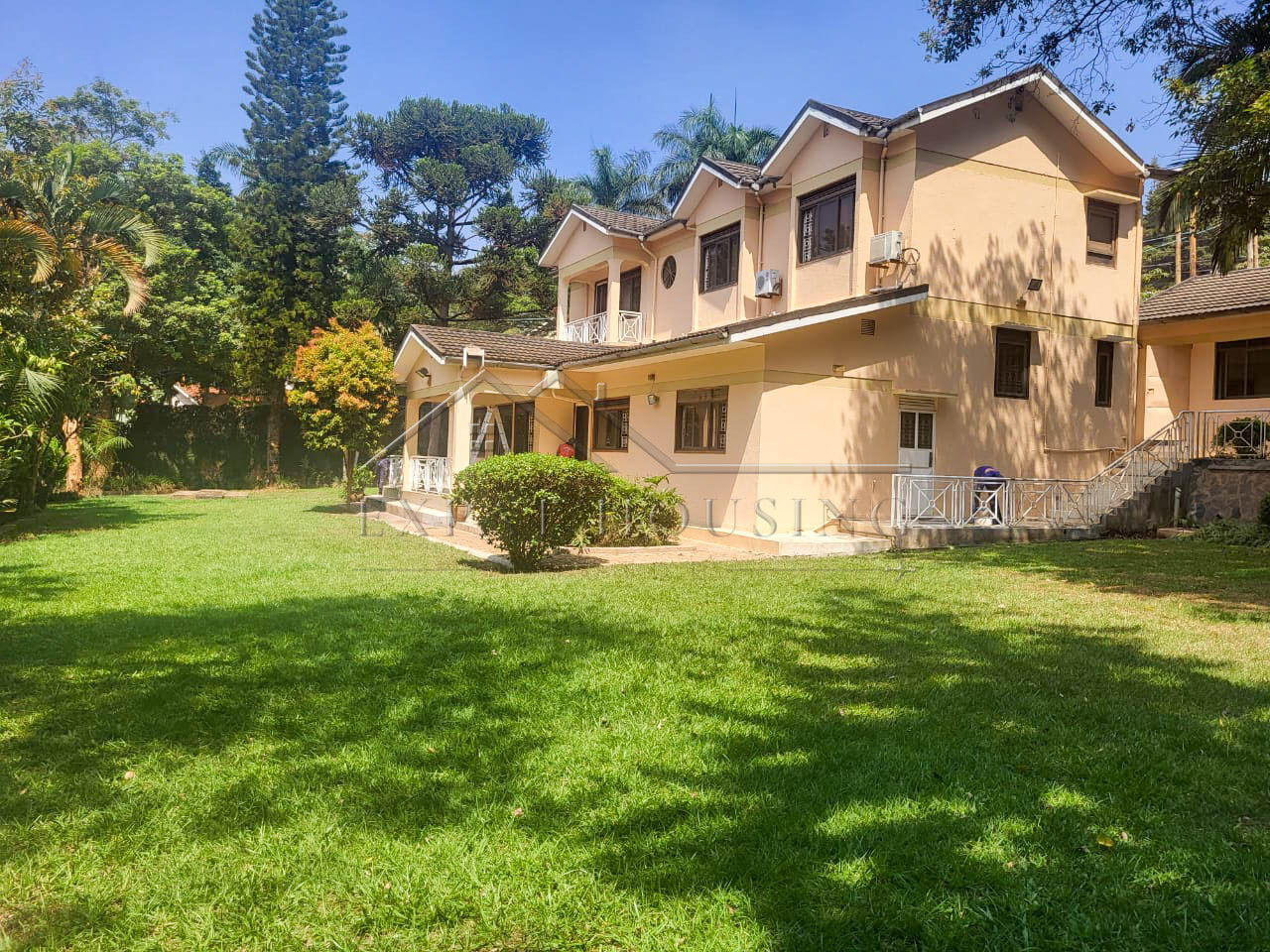 26ef4501-f024-4daf-820c-9a9352995f7d