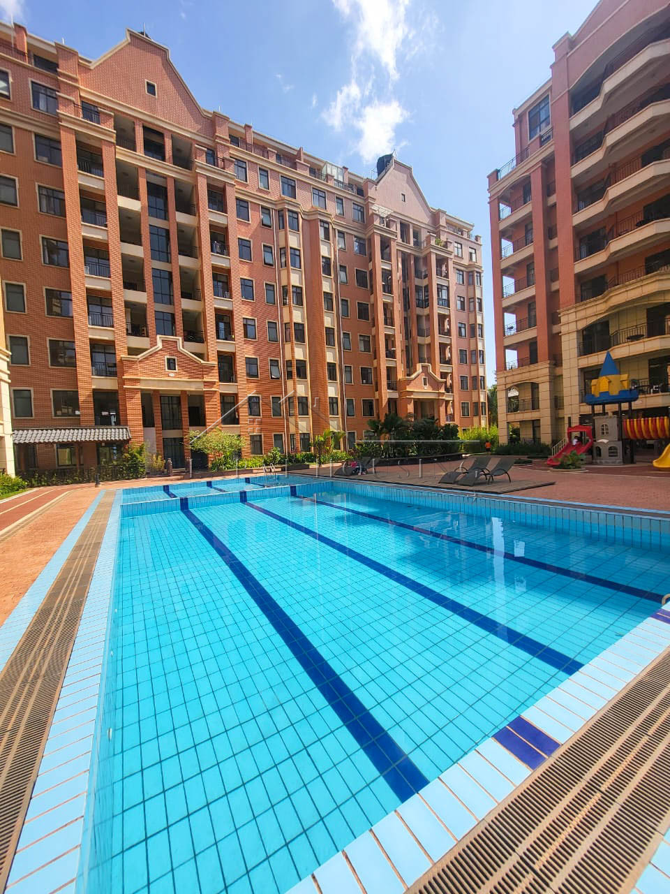 74088872-8cfd-445d-8b56-db247be2d198