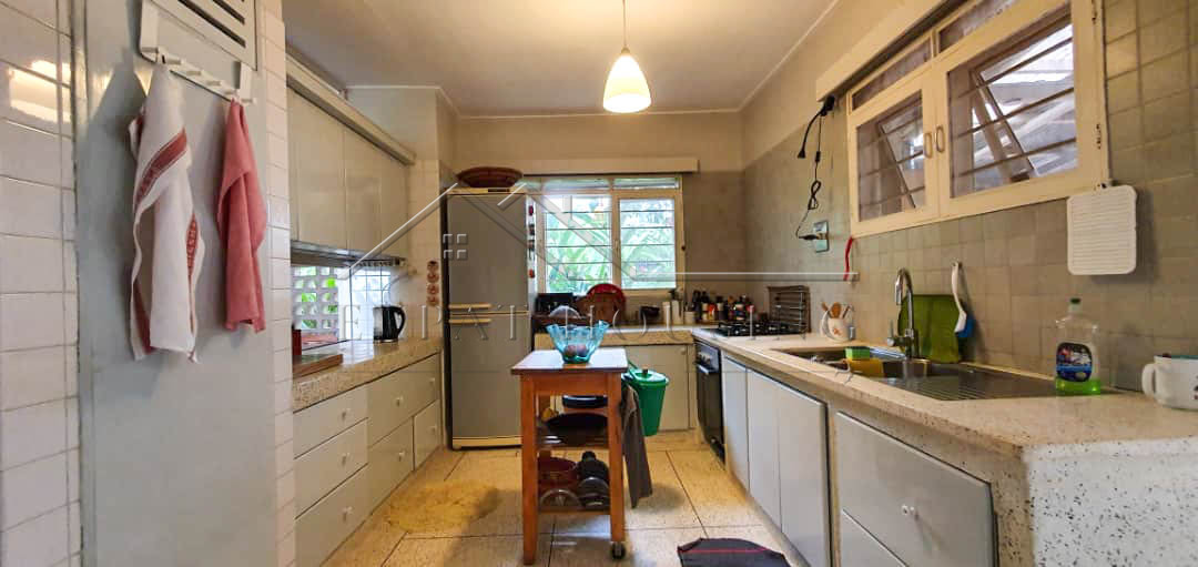 efd19f9c-0821-46a4-ae37-37b5a249b1e2