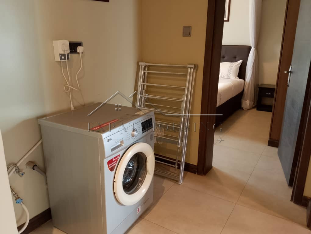 44e00a04-0166-42d9-b393-f03b2acde73d