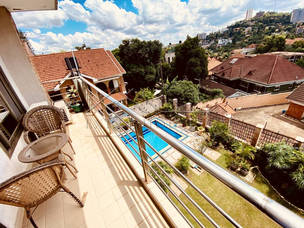 ee385c06-4514-42fa-80ce-5b6a8b6e94c7