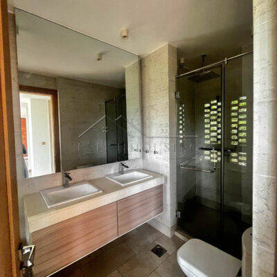 22b339d5-1c3f-4e10-ba91-efd5f51228df