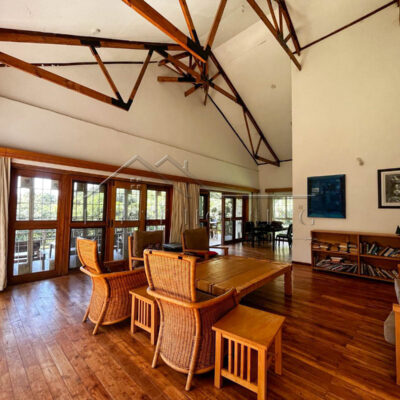 26f3fa19-9dbf-4f86-9e77-0708504eff9f