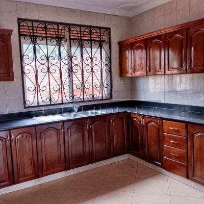 2a03ea90-7a40-4fd6-ba4f-be5a5bb5f85f