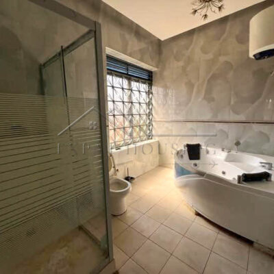 307d16a9-eddc-4fe9-b4de-b43e10cbcb12