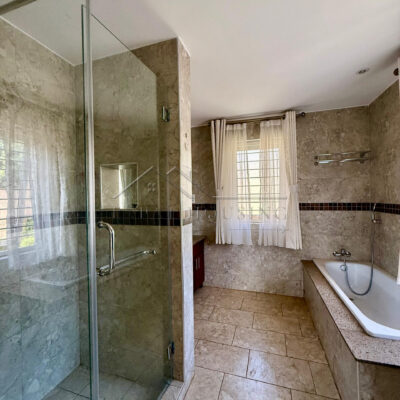 35e995f7-a44c-435f-b177-c923f6719a38