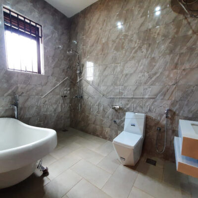 395119919_209263138855327_4885996660198680825_n